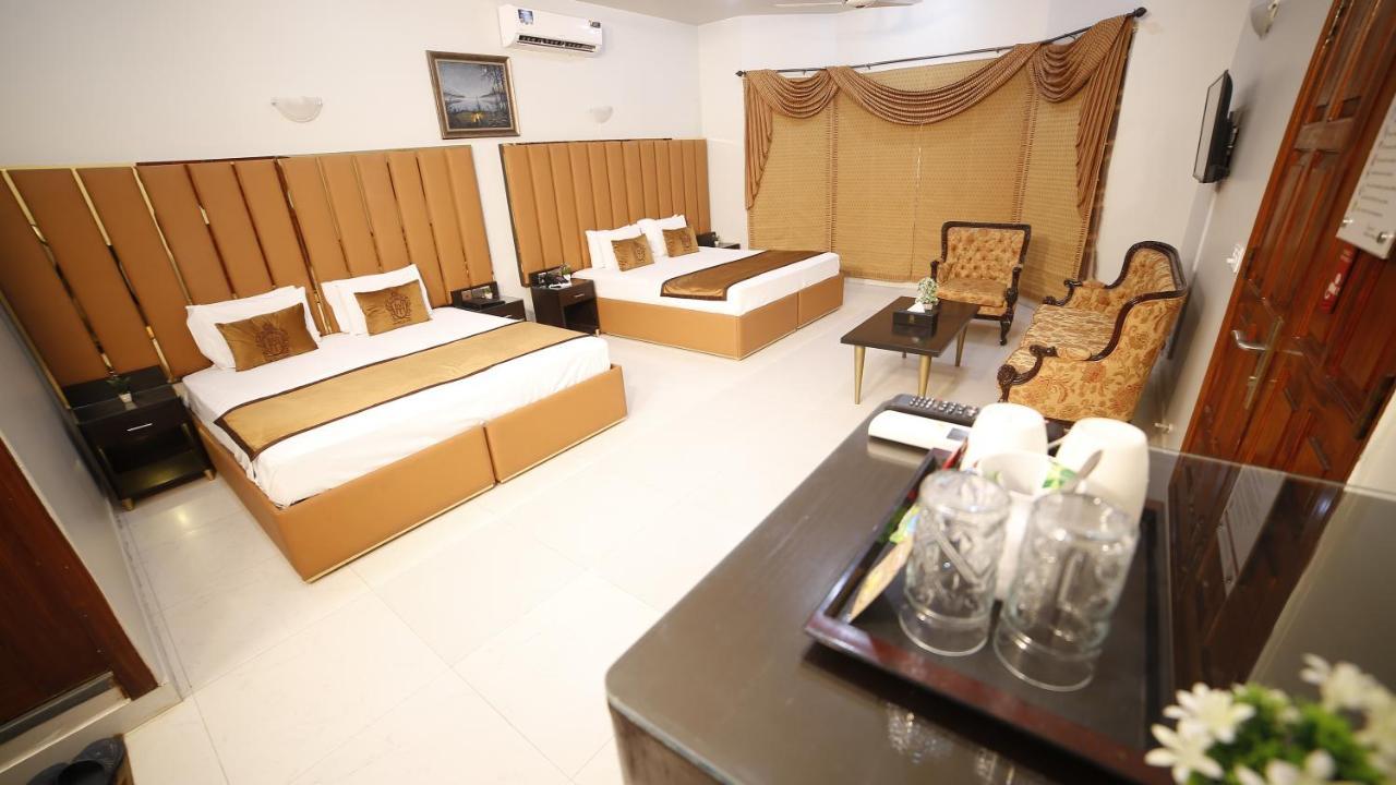 Bed and Breakfast Four Squares Карачи Экстерьер фото