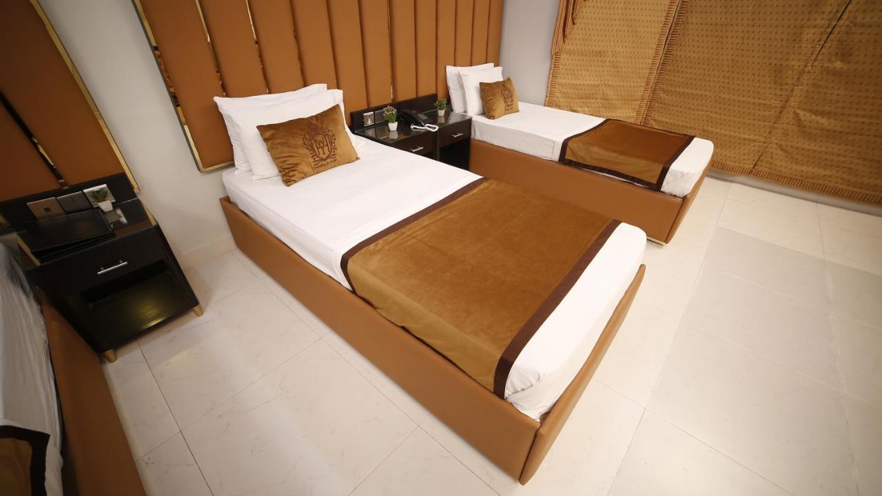 Bed and Breakfast Four Squares Карачи Экстерьер фото